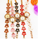Relogio Fashion pulseira flores